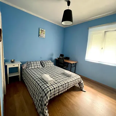 Puertu Chicu Con Plaza De Garaje Privada Llanes